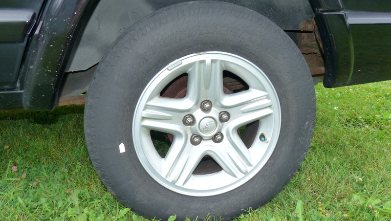 Illustration for article titled Here's What's Wrong With My $500 Low-Mileage Jeep Cherokee